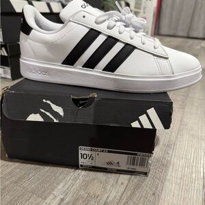 Men’s Adidas White and Black Sneakers